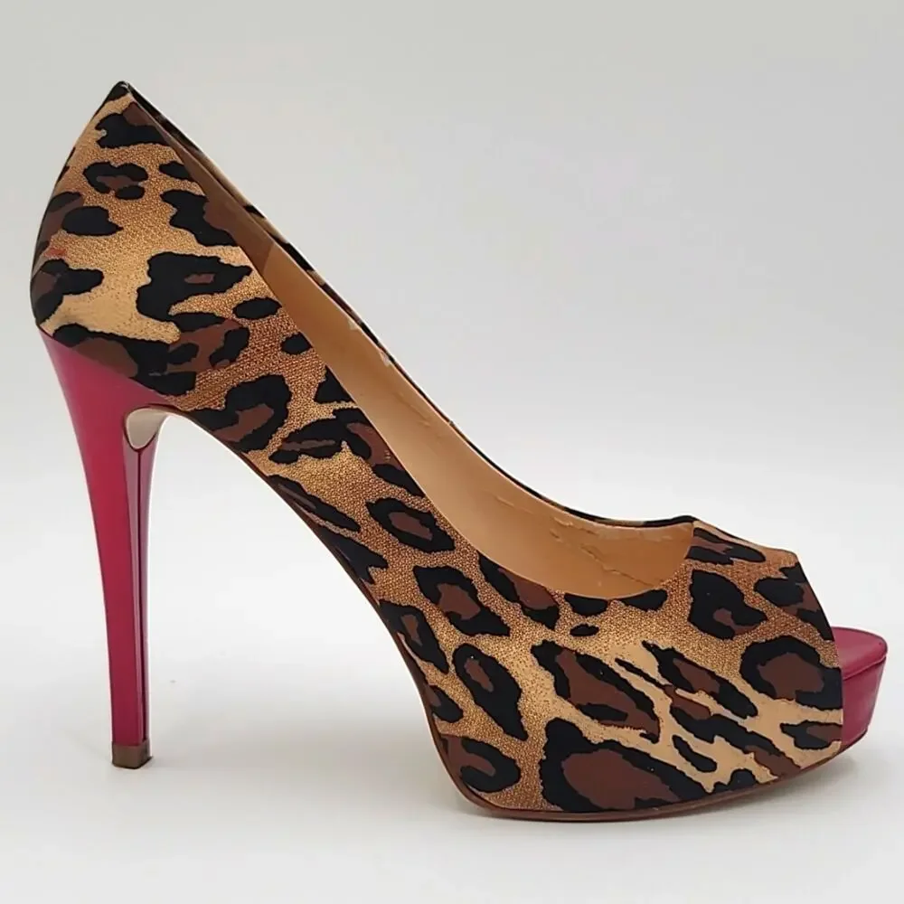 GUESS sz8.5 Patches Leopard Cheetah red Patent platform stiletto peep to…